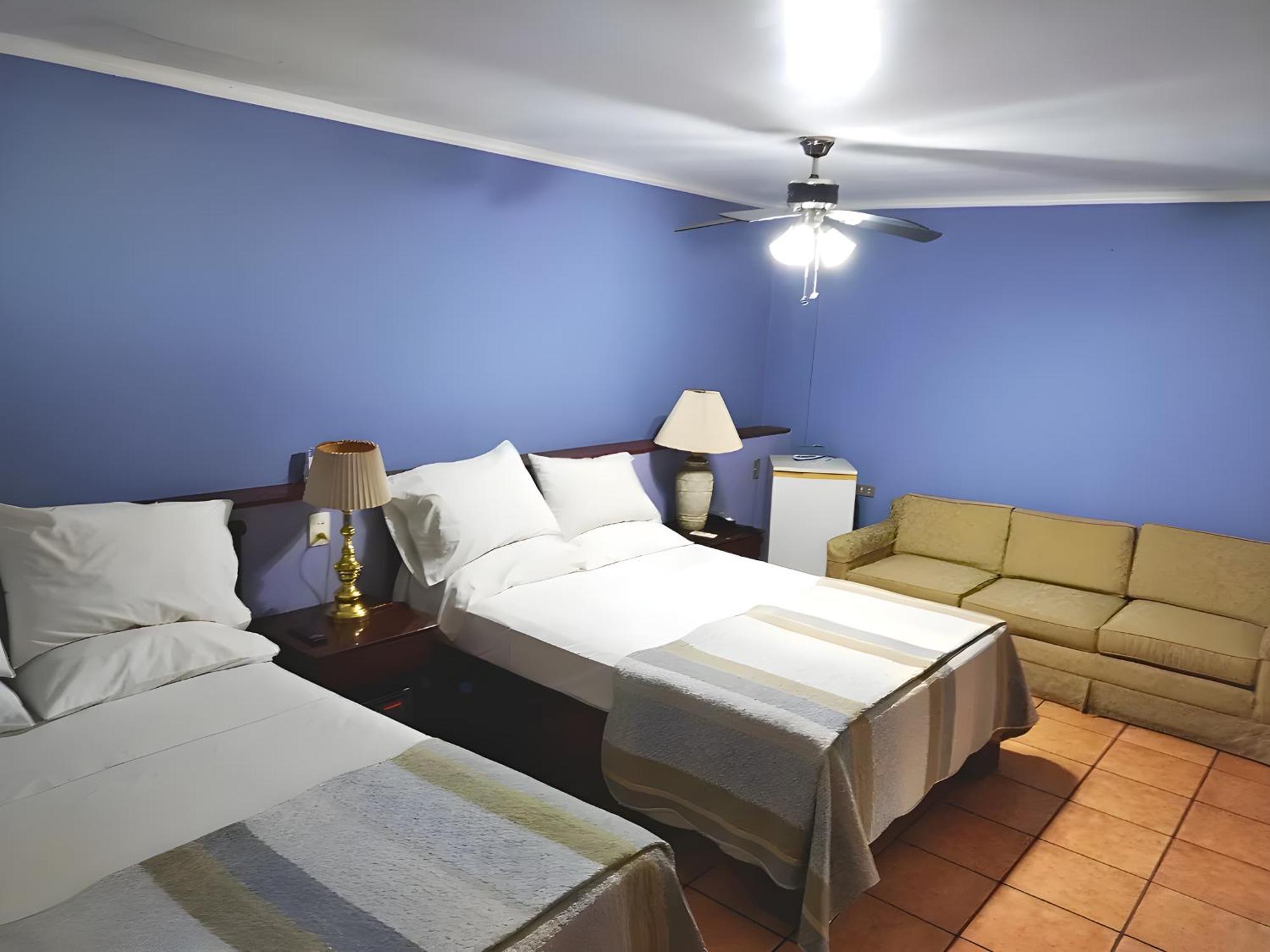 Hotel Puerta Del Sol - San Jose Airport Zewnętrze zdjęcie