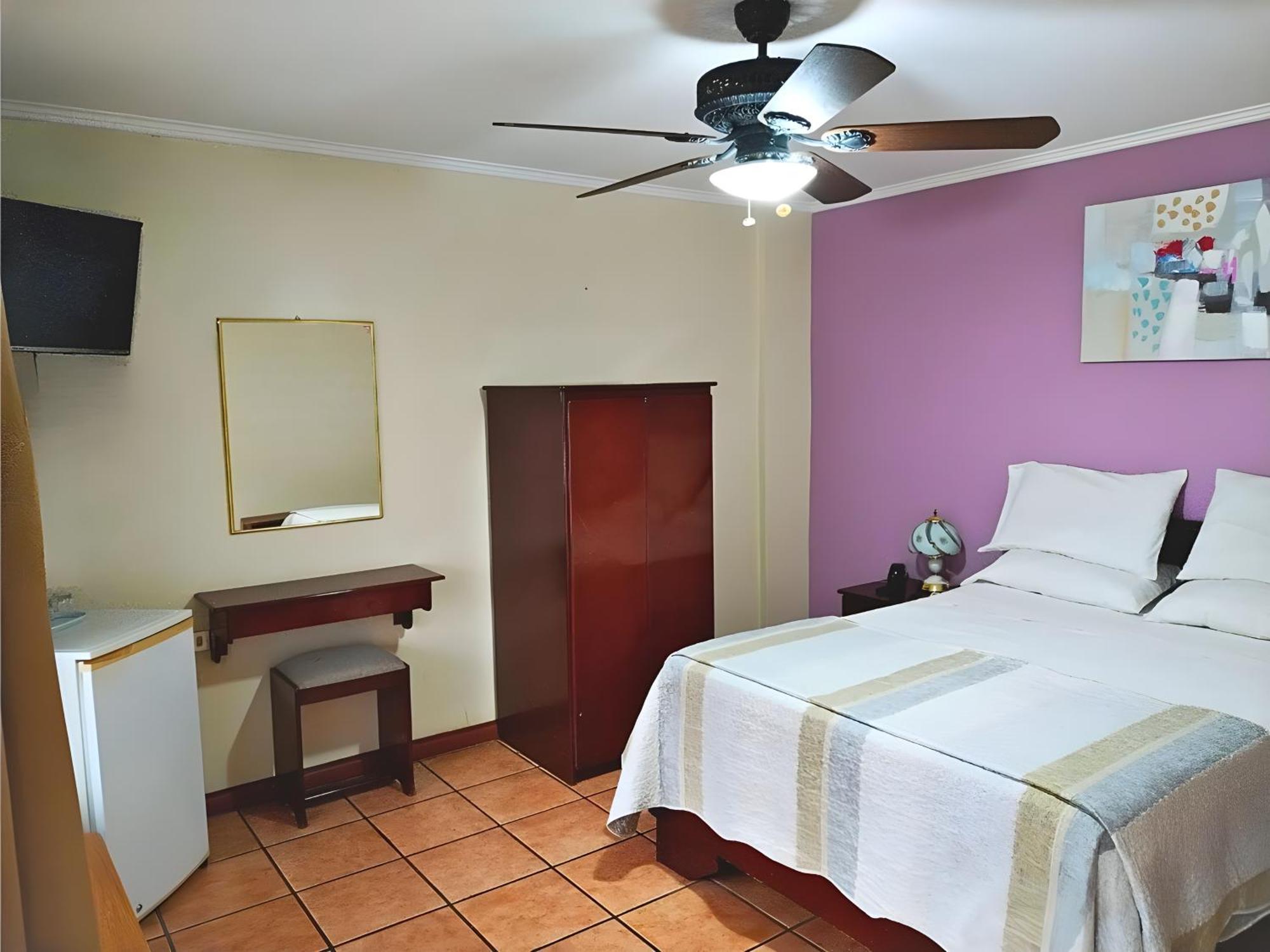 Hotel Puerta Del Sol - San Jose Airport Zewnętrze zdjęcie